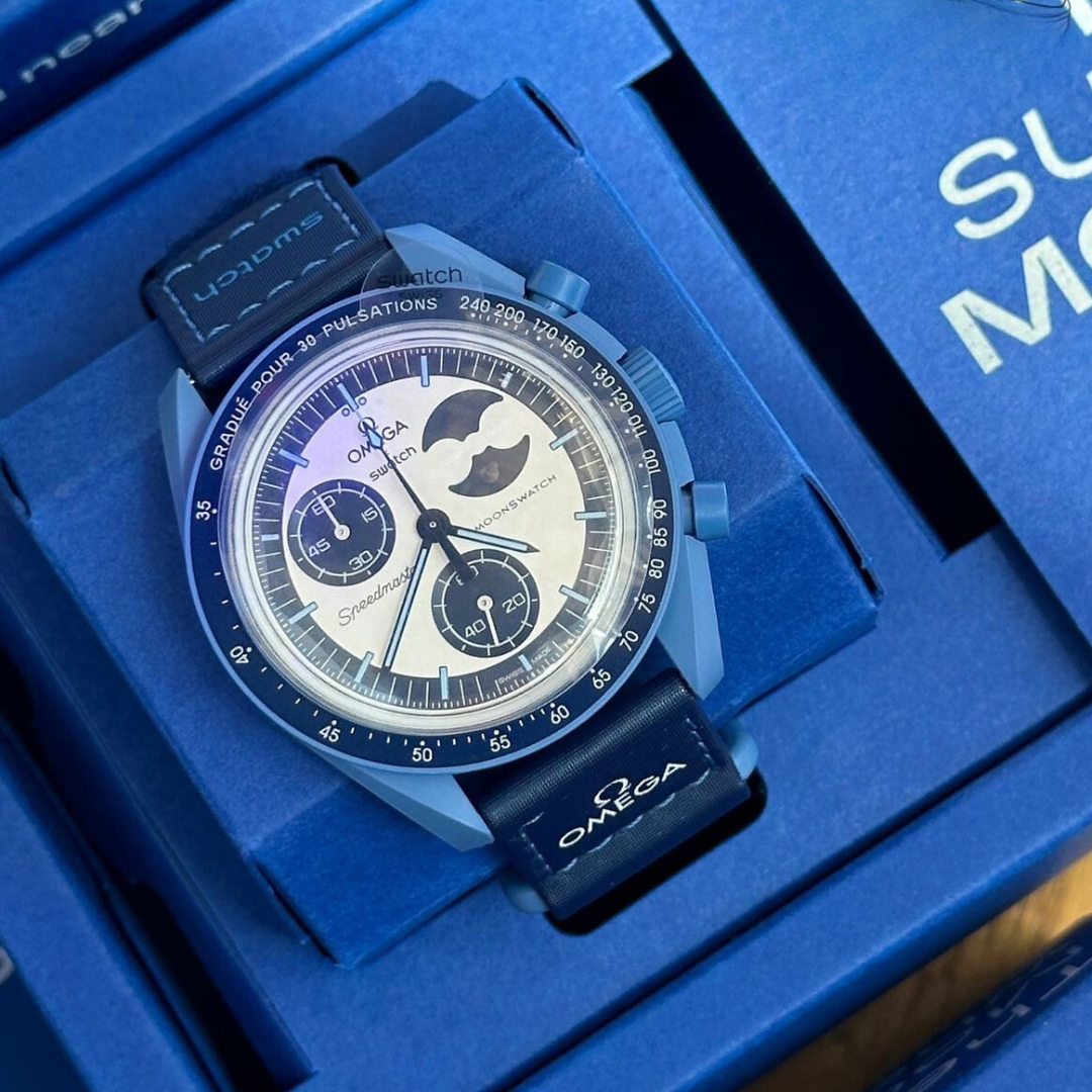 MOONSWATCH MISSION TO THE SUPER BLUE MOONPHASE - SWATCH X OMEGA BIOCERAMIC